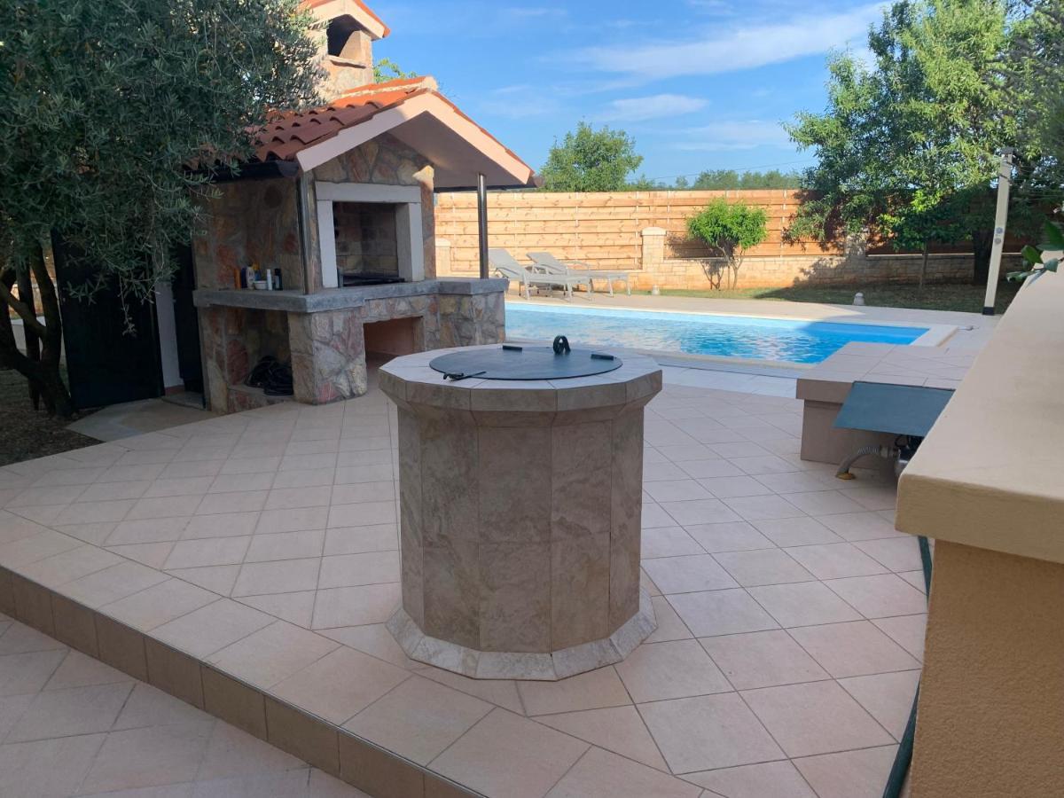Villa Vetta, Sea, Nature, Pool & Relax Barban 외부 사진